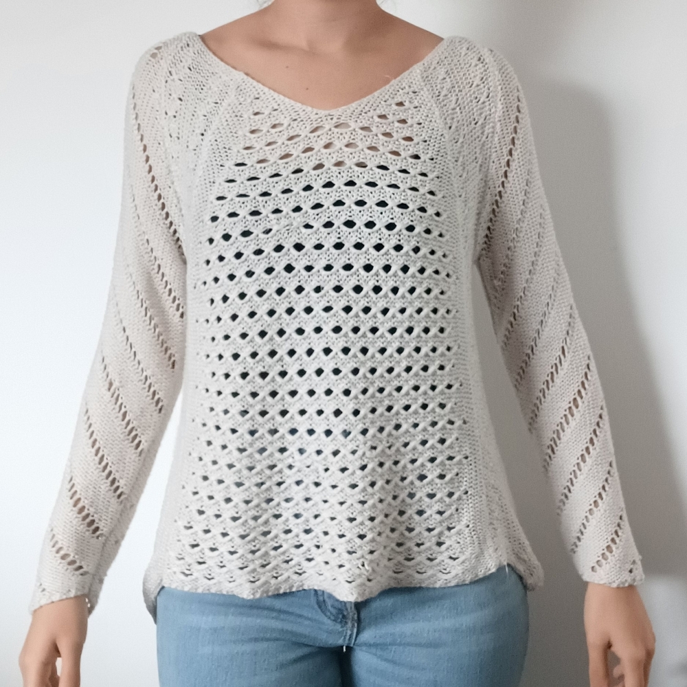 ⛔SOLD⛔Loose Knit Cream Sweater - Picture 8 of 12